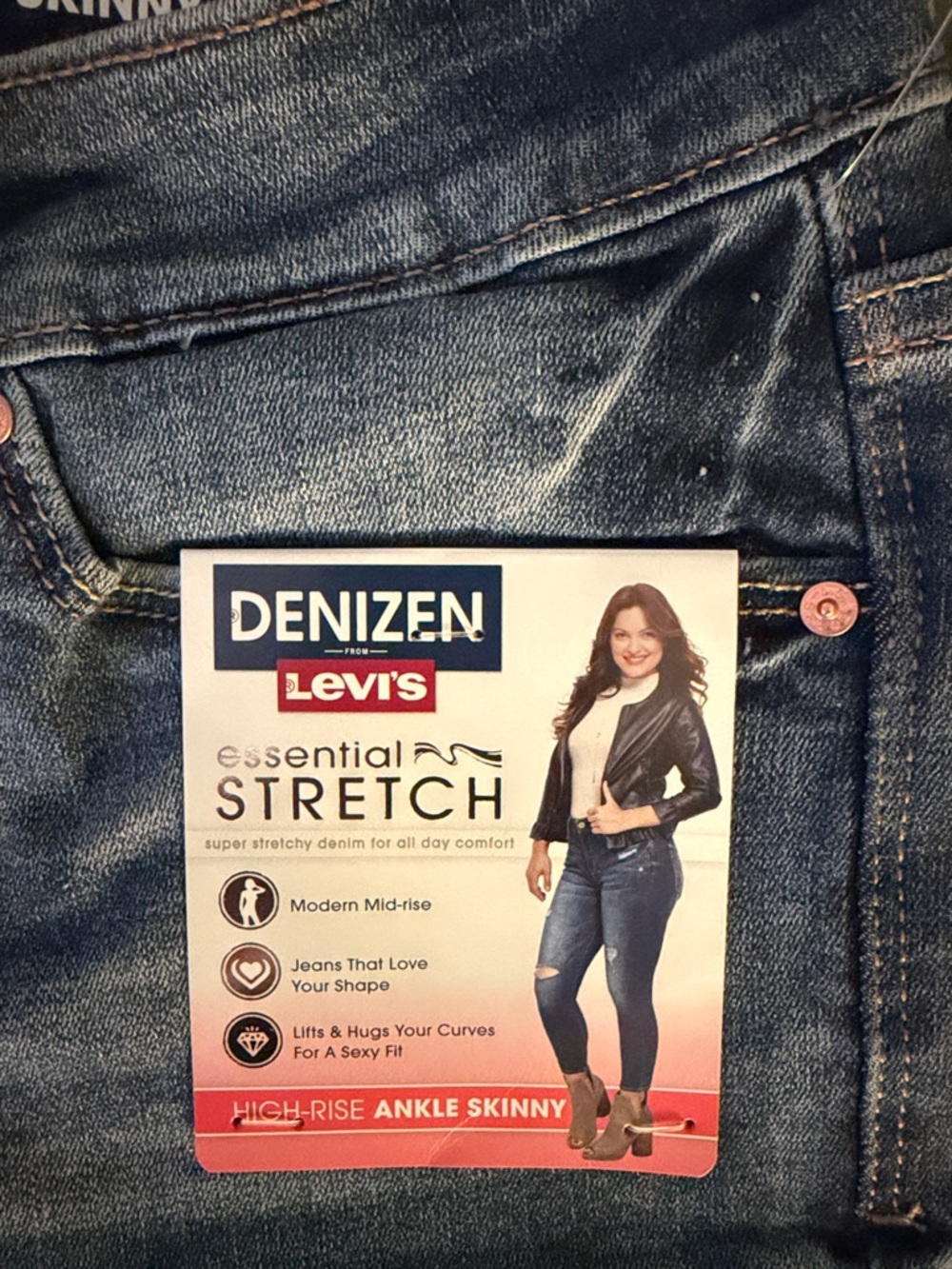 Denizen from Levi’s High-Rise Ankle Skinny Jeans - Dark Blue - Picture 2 of 6